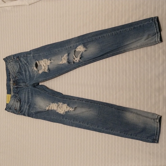 Machine Women Light Blue Jeans - Picture 1 of 10